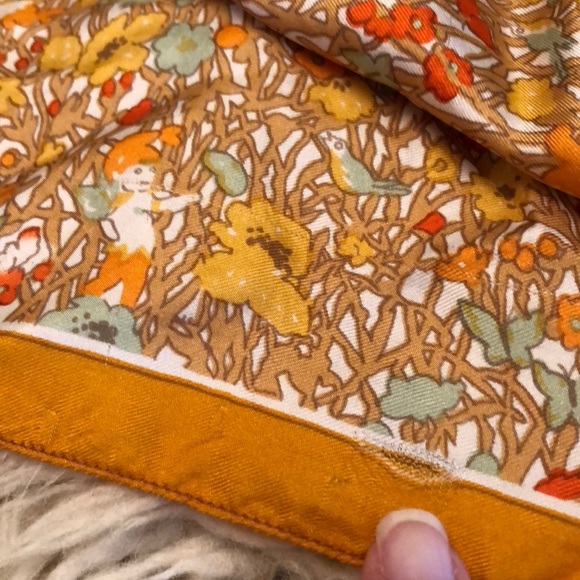 HP🎉-Vtg-Liberty of London Silk Scarf-Forest of Elves - Picture 14 of 14